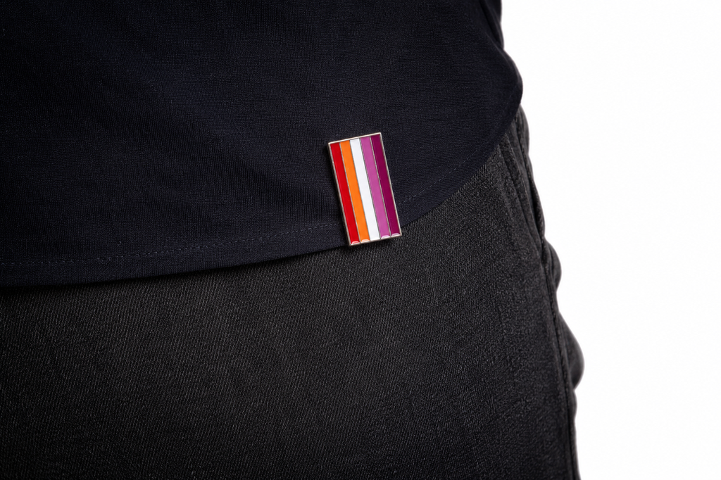 Lesbian Clip Badge